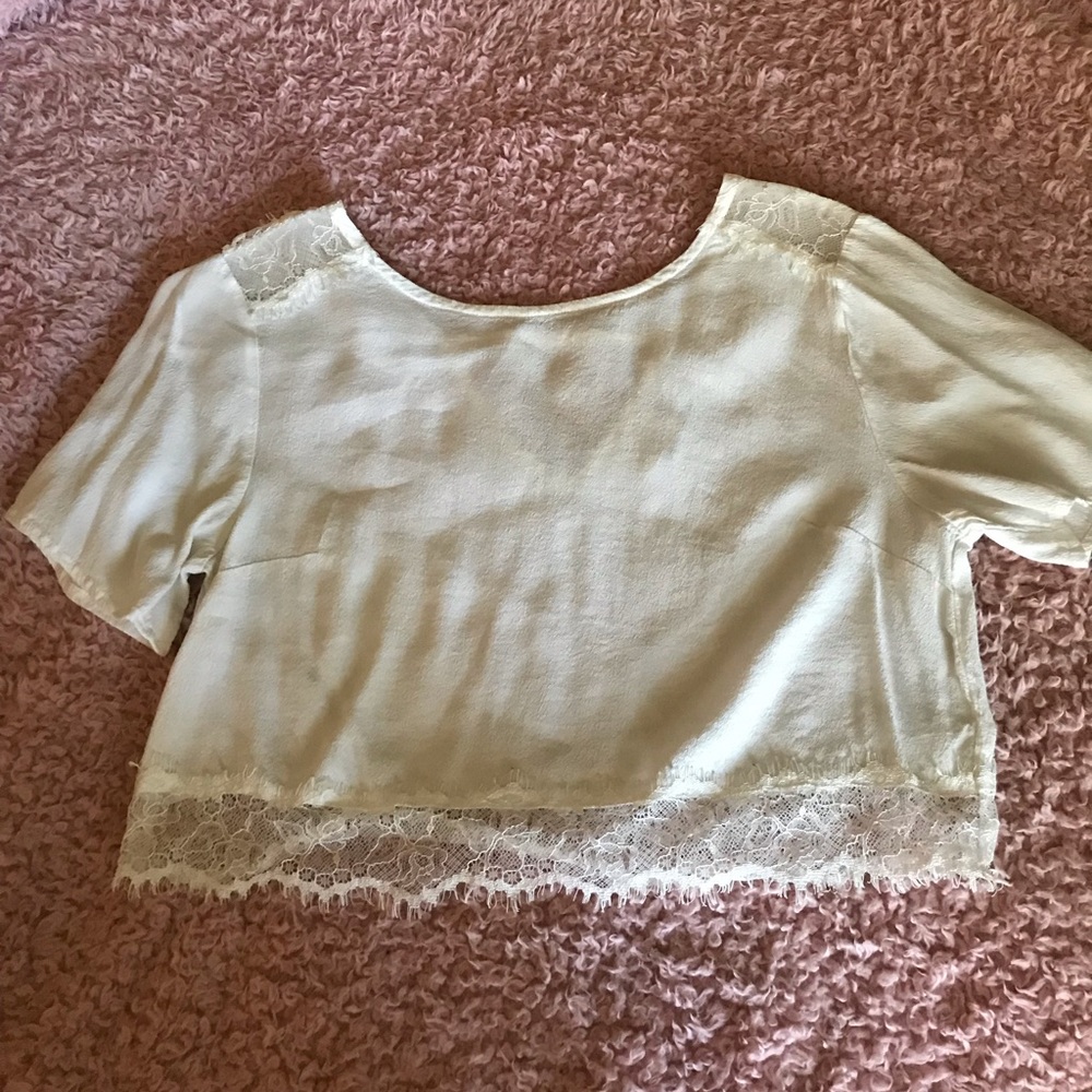 Boxy Urban Outfitters Crop Tee
